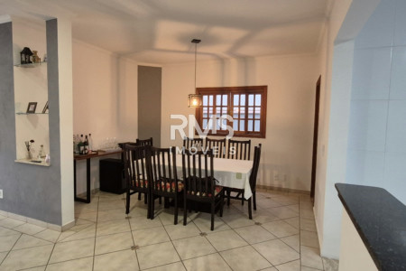 Casa à venda com 3 quartos, sendo 1 suíte, em Cond. Vila Aldea de Espana, Itu - SP