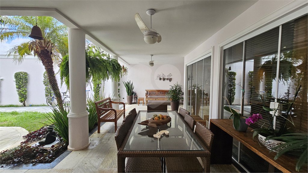 Casa à venda ou para alugar com 4 quartos, sendo 3 suítes, no condomínio Associação Vivendas do Sol, Rio de Janeiro - RJ
