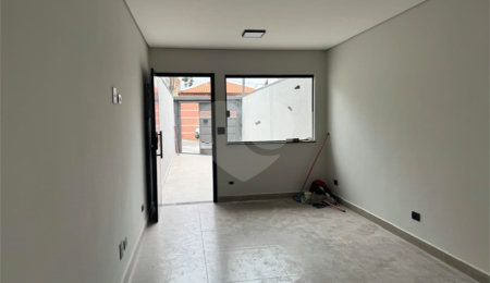 Casa em condomínio à venda com 3 quartos, sendo 1 suíte,  em Vila Alpina, São Paulo, SP