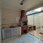 Casa à venda com 3 quartos, sendo 1 suíte,  no Centro, Itapetininga, SP