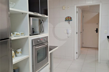 Apartamento à venda com 4 quartos, sendo 3 suítes,  em Vila Gertrudes, São Paulo, SP