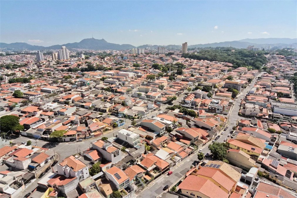 Apartamento à venda com 2 quartos, sendo 1 suíte, em Parque São Domingos, São Paulo, SP
