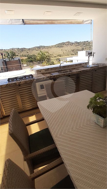 Casa à venda com 5 suítes em Tanque, Atibaia, SP