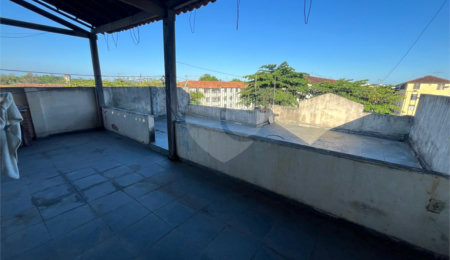 Casa à venda com 3 quartos em Penha, Rio de Janeiro, RJ
