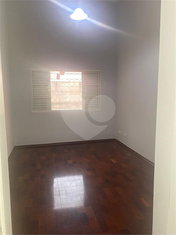 Sobrado à venda ou para alugar com 3 quartos, sendo 1 suíte, no Centro, Salto, SP