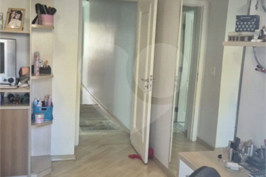 Sobrado à venda com 3 quartos, sendo 1 suíte, em Tremembé, São Paulo, SP