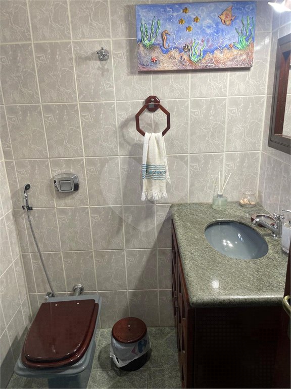Casa à venda com 7 quartos, sendo 2 suítes, no condomínio São Joaquim, Vinhedo - SP