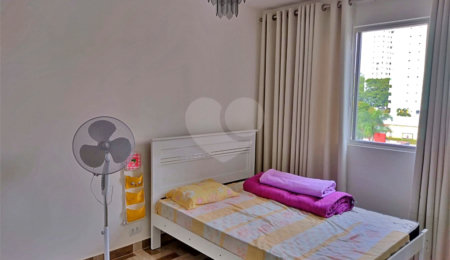 Apartamento à venda com 4 quartos, sendo 1 suíte,  em Santo Amaro, São Paulo, SP