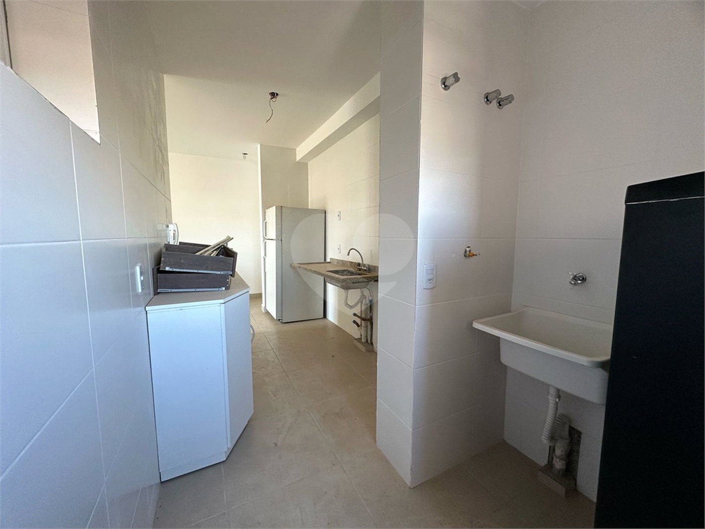 Apartamento à venda com 3 quartos, sendo 1 suíte, em Vila Macia, Itapetininga, SP