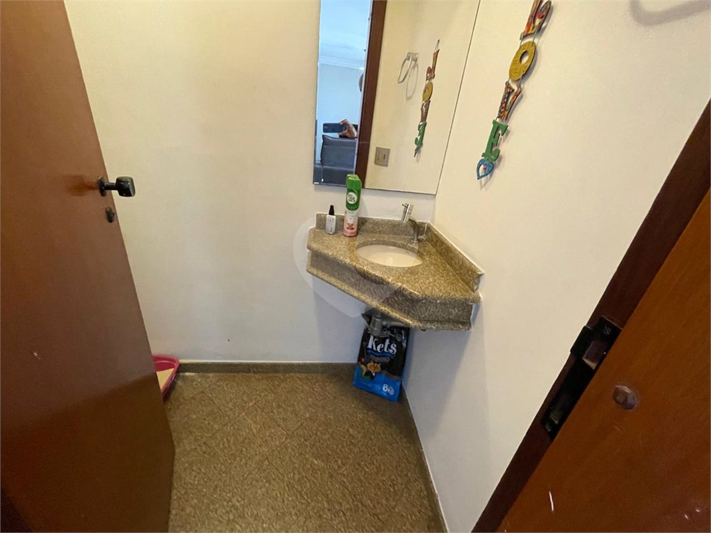 Apartamento à venda com 3 quartos, sendo 1 suíte, em Parque Bairro Morumbi, São Paulo, SP