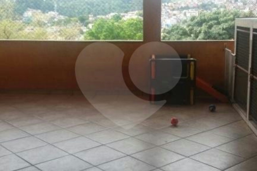 Sobrado à venda com 3 suítes em Tremembé, São Paulo, SP