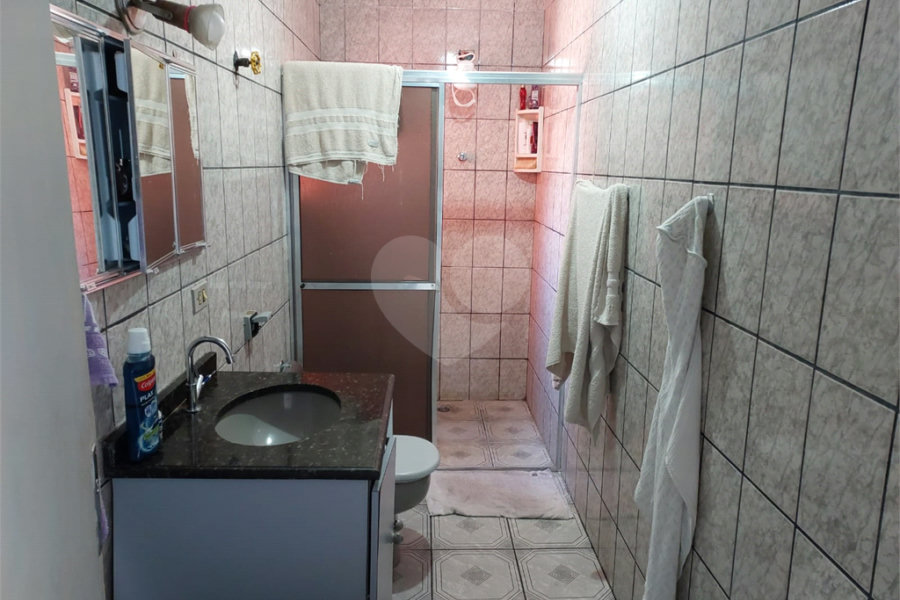 Sobrado à venda com 3 quartos em Horto, São Paulo, SP