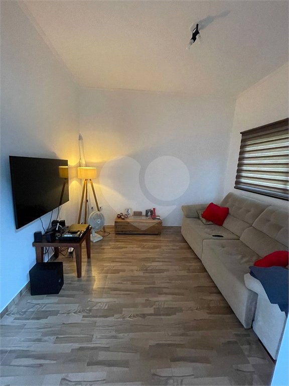Casa à venda com 4 suítes no condomínio Jardim das Palmeiras, Bragança Paulista - SP