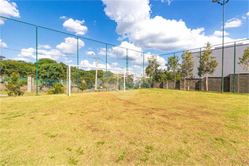 Casa à venda com 3 suítes no condomínio Glarus, Campinas - SP