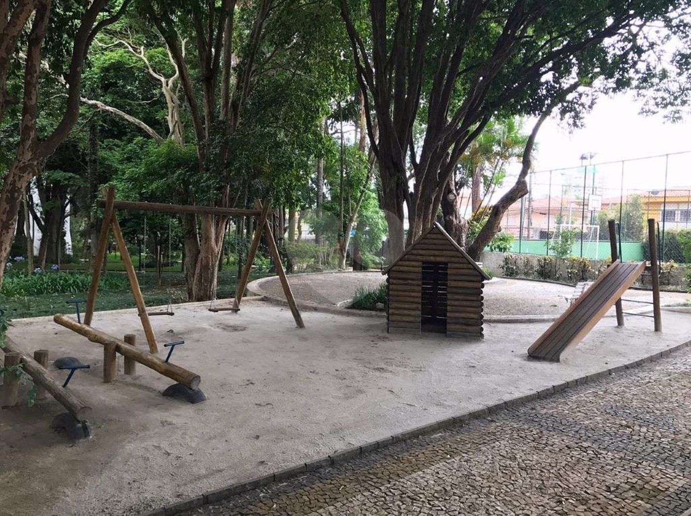 Apartamento à venda com 3 quartos, sendo 2 suítes, em Granja Julieta, São Paulo, SP