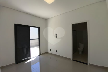 Casa à venda ou para alugar com 3 quartos, sendo 1 suíte, no condomínio Condomíno Helena Maria, Sorocaba - SP