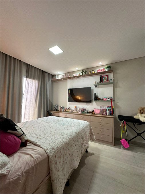 Casa à venda com 3 suítes no condomínio Vila Ytu, Indaiatuba - SP
