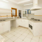 Casa à venda com 4 suítes no condomínio Jardim das Azaléias, São Paulo - SP
