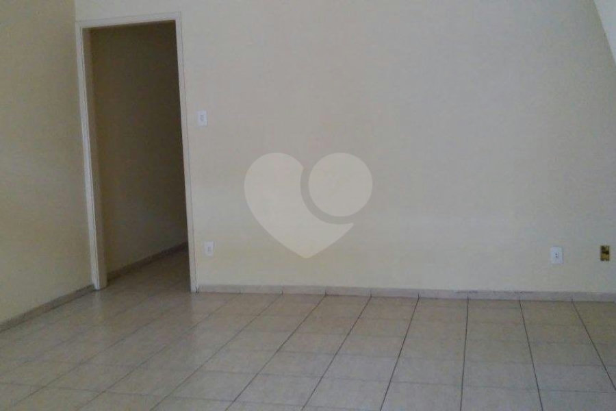 Casa à venda com 4 quartos em Santana, São Paulo, SP