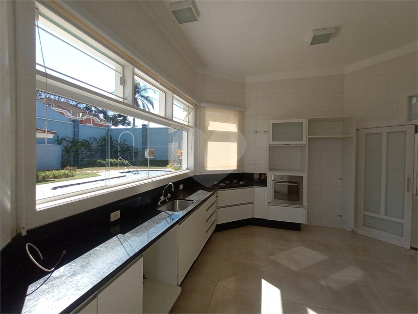 Casa à venda com 3 suítes em Vila Nastri, Itapetininga, SP