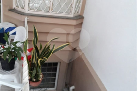 Casa à venda com 3 quartos, sendo 1 suíte, em Vila Suissa, Mogi das Cruzes, SP