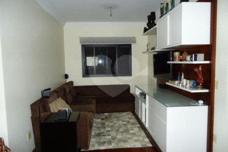 Apartamento à venda com 3 suítes em Vila Suzana, São Paulo, SP