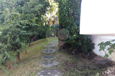 Sobrado à venda com 4 suítes em Jardim Franca, São Paulo, SP