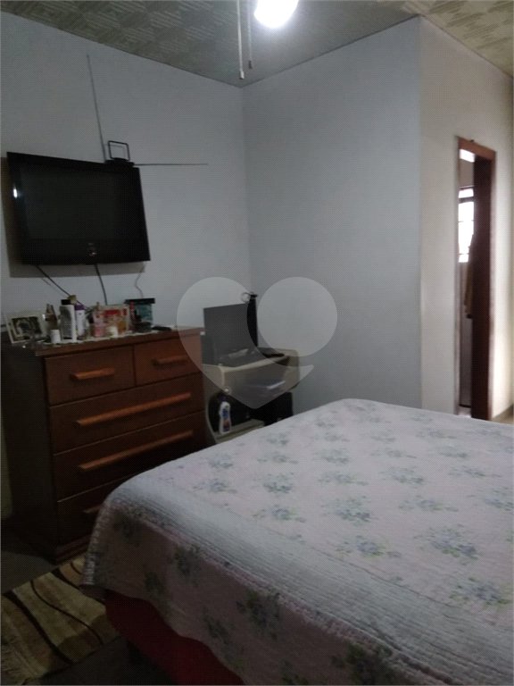 Sobrado à venda com 3 quartos, sendo 1 suíte, em Chora Menino, São Paulo, SP