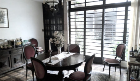 Sobrado à venda com 4 quartos, sendo 1 suíte,  em Vila Cordeiro, São Paulo, SP