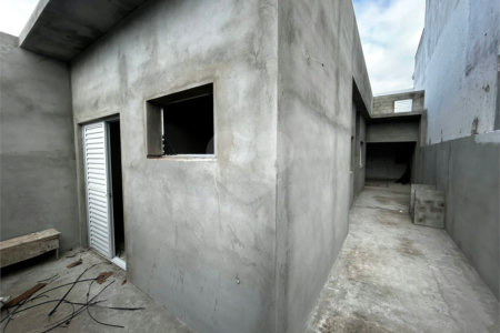 Casa à venda com 3 quartos, sendo 1 suíte,  no condomínio Lago dos Ipês, Itapetininga - SP