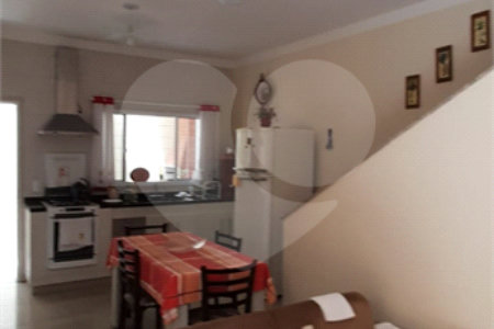 Sobrado à venda com 3 quartos, sendo 2 suítes, em Parque Boa Esperança, Indaiatuba, SP