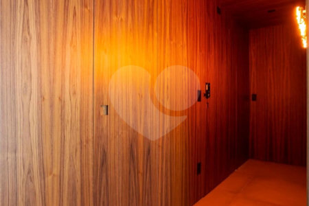 Apartamento à venda com 3 quartos, sendo 2 suítes, em Cerqueira César, São Paulo, SP