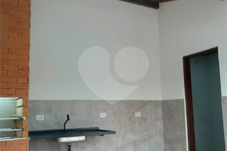 Casa à venda com 3 quartos, sendo 2 suítes, em Jardim Alvinópolis, Atibaia, SP