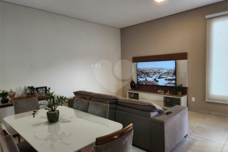 Casa à venda com 3 suítes em Residencial Campos de Piemonte, Araraquara, SP