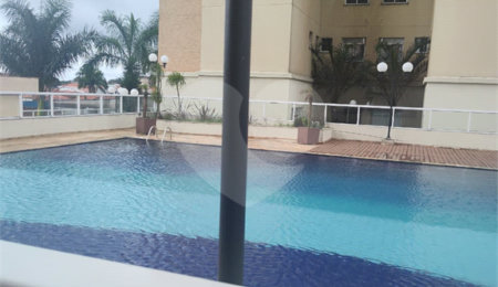 Apartamento à venda com 3 quartos, sendo 1 suíte,  em Jardim Imperador, Suzano, SP