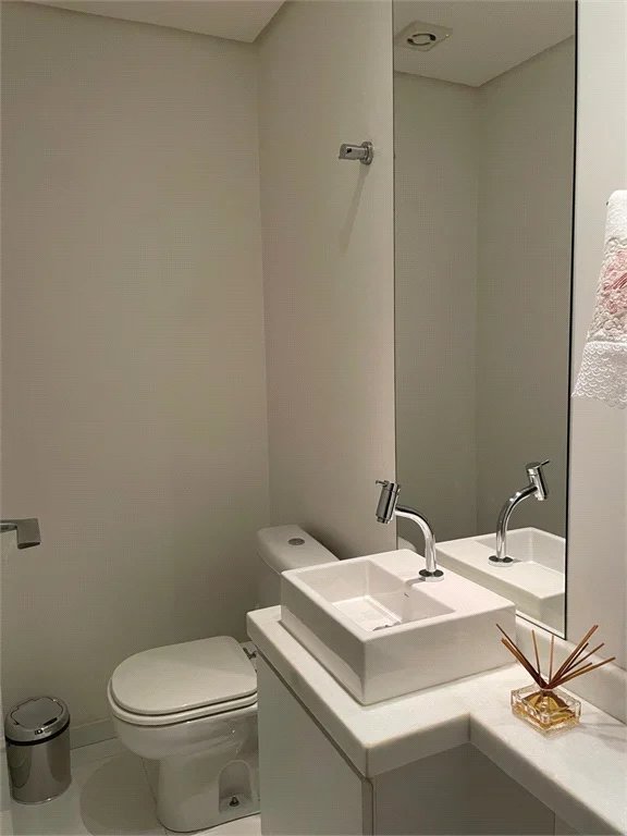 Apartamento à venda com 3 suítes em Vila Andrade, São Paulo, SP