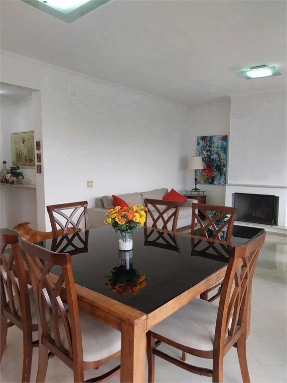 Apartamento à venda com 4 quartos, sendo 1 suíte, em Vila Ipojuca, São Paulo, SP