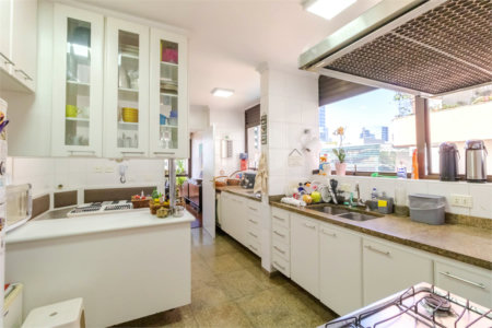 Apartamento à venda com 3 suítes em Itaim Bibi, São Paulo, SP