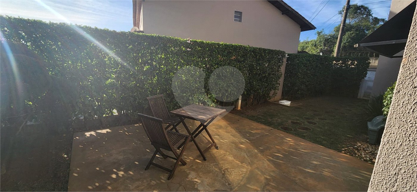 Casa à venda com 5 quartos, sendo 3 suítes, no condomínio Residencial Saint German, Araçoiaba da Serra - SP
