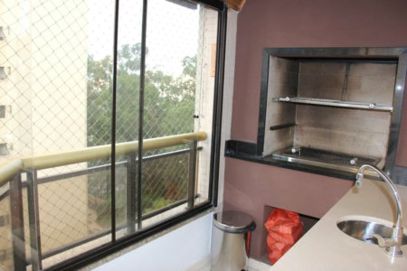 Apartamento à venda com 4 suítes em Vila Suzana, São Paulo, SP