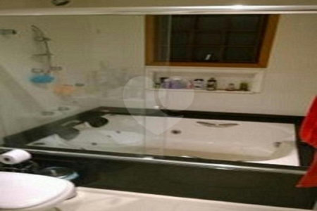 Sobrado à venda com 3 quartos, sendo 1 suíte, em Parada Inglesa, São Paulo, SP