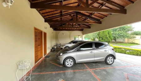 Casa à venda com 4 quartos, sendo 3 suítes,  em Jardim Passárgada I, Cotia, SP