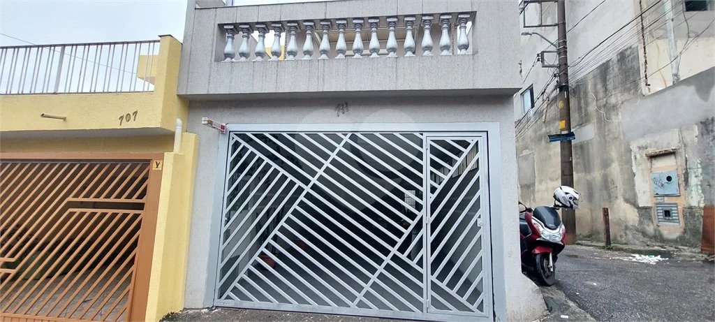 Casa à venda com 3 quartos, sendo 1 suíte,  em Vila Gustavo, São Paulo, SP