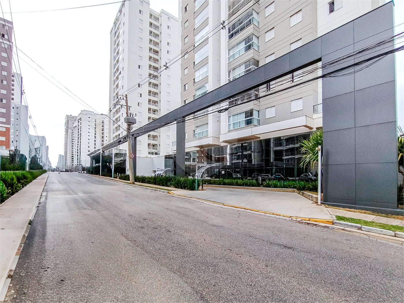 Apartamento à venda com 3 quartos, sendo 1 suíte, em Parque Campolim, Sorocaba, SP