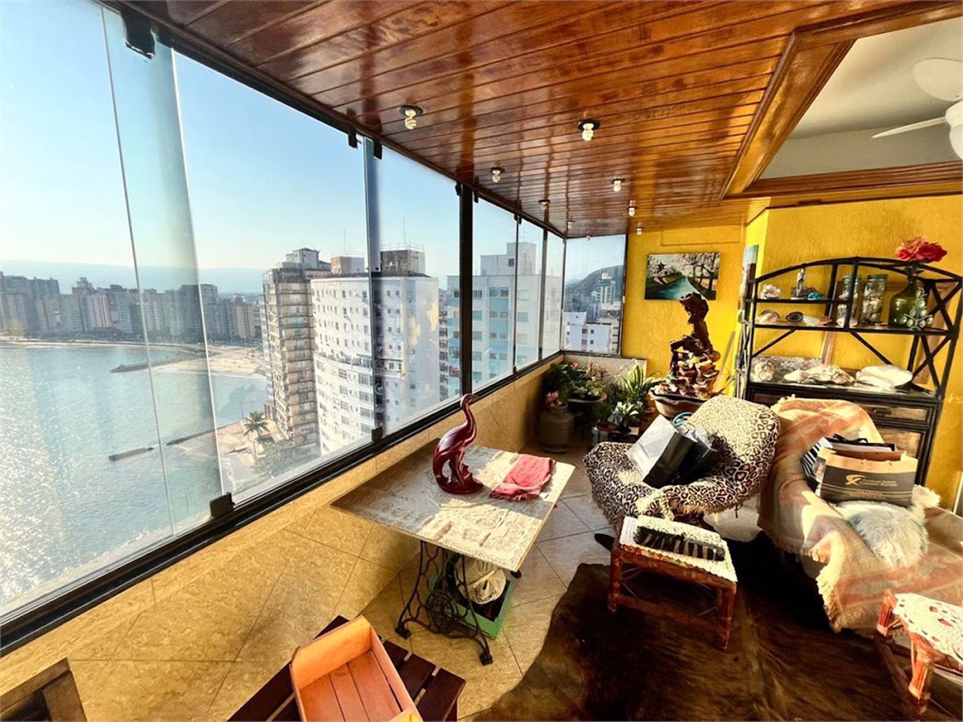 apartamento pé na areia com vista total para o mar em são vicente