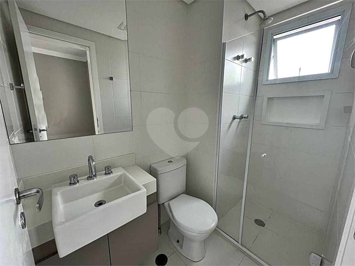 Apartamento à venda com 3 quartos, sendo 1 suíte,  em Vila Gomes Cardim, São Paulo, SP