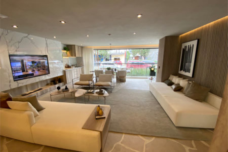 Apartamento à venda com 3 suítes em Campo Belo, São Paulo, SP