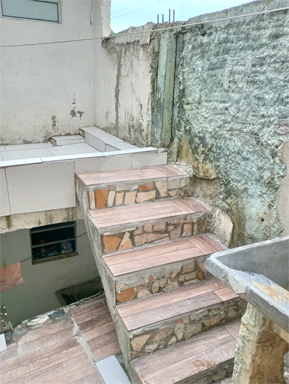 Sobrado à venda com 3 quartos em Vila Menck, Osasco, SP