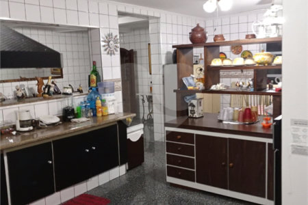 Casa à venda com 5 suítes em Vila Medeiros, São Paulo, SP