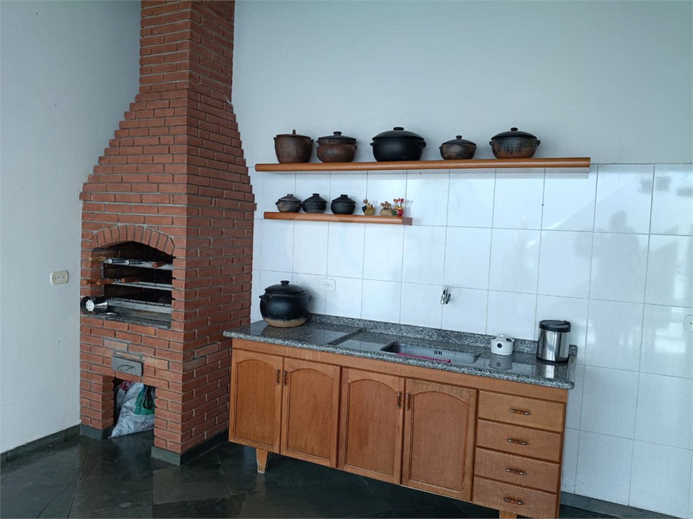Casa à venda com 3 quartos, sendo 1 suíte, em Chácara Jafet, Mogi das Cruzes, SP